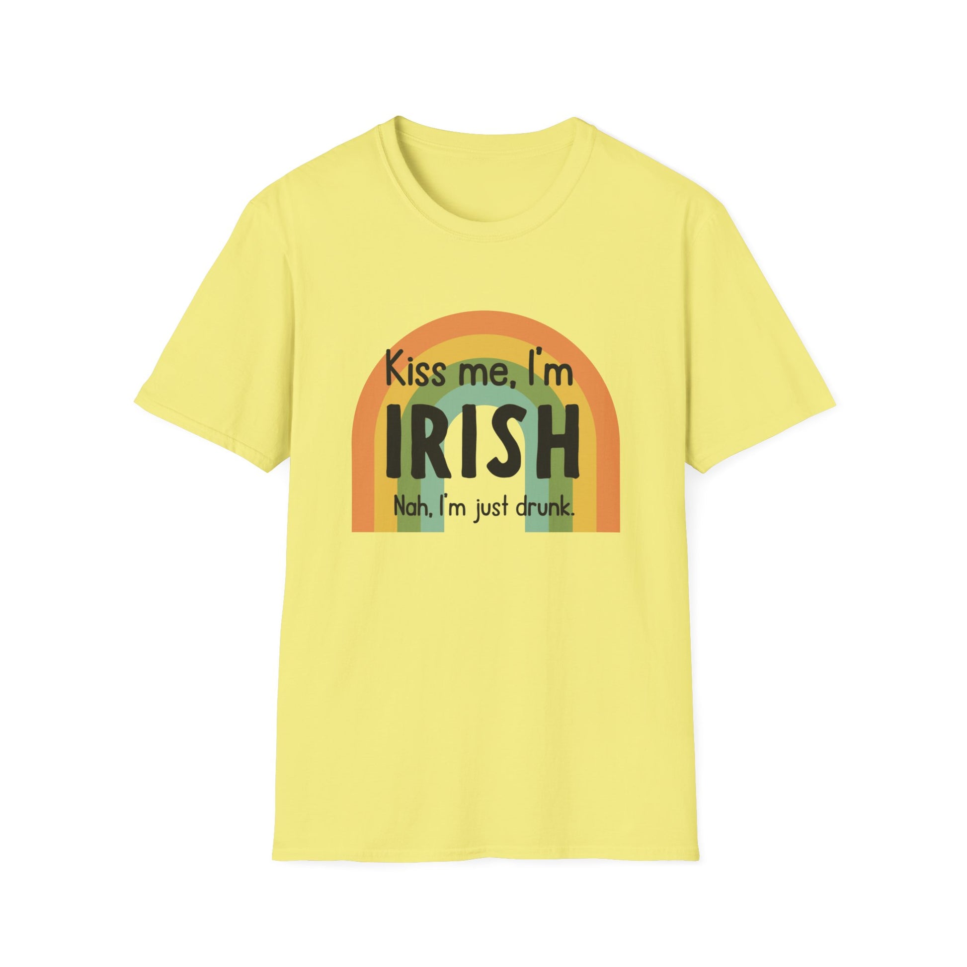 a yellow t - shirt that says kiss me i'm irish